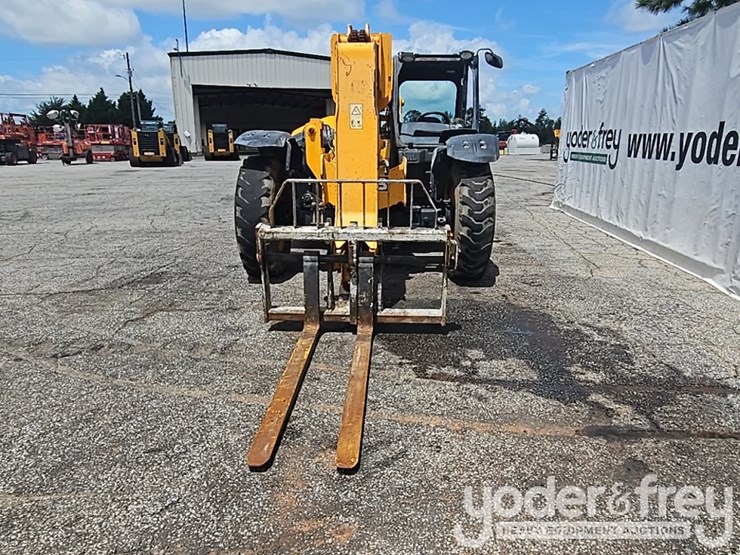 2015-jcb-507-42-image-8