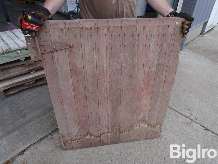 barn-doors-image-1