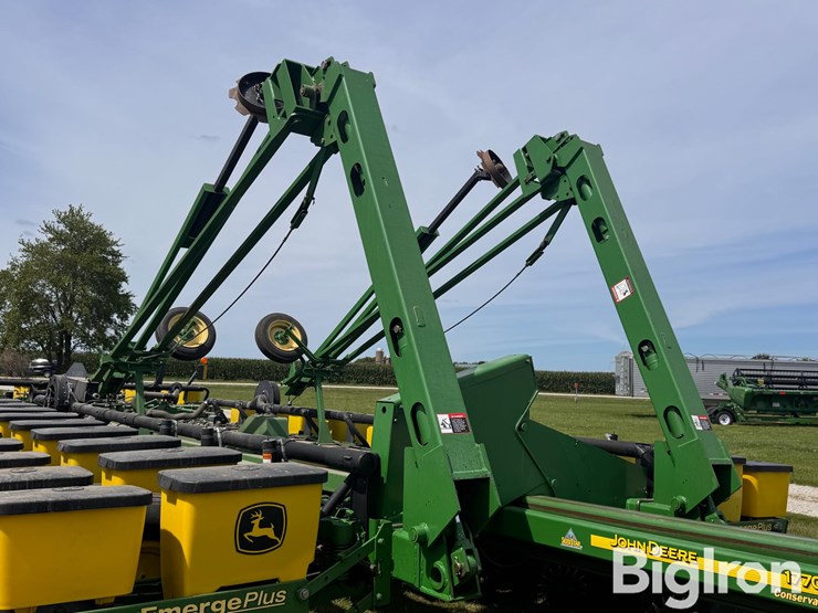 2003-john-deere-1770-image-13