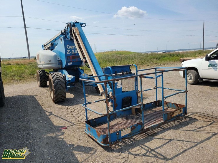 2013-genie-z135/70-image-5
