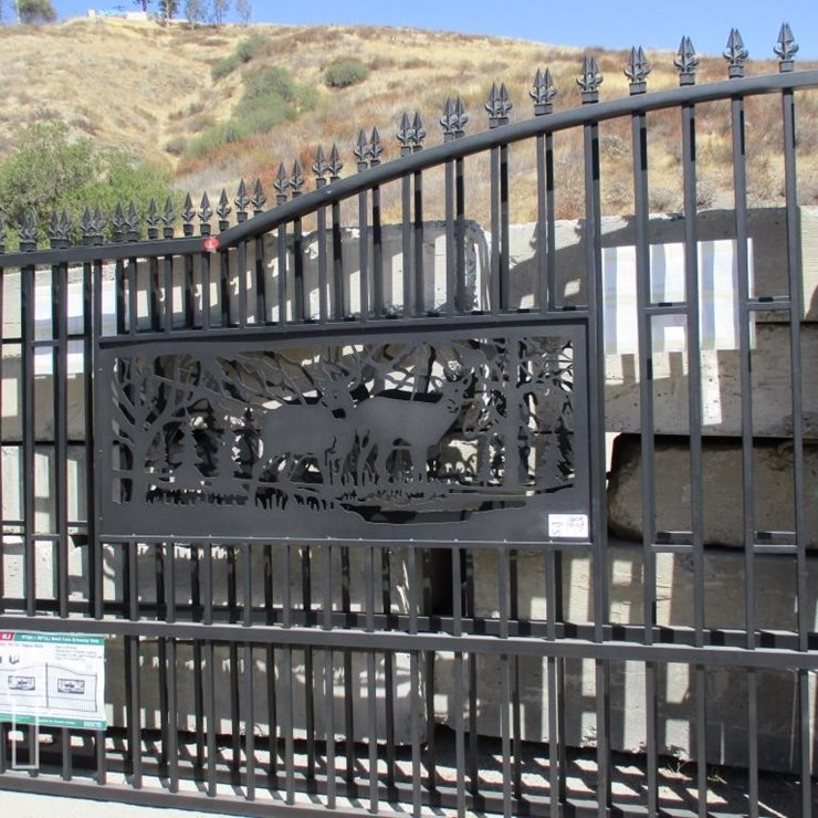 7' X 20' BI-PARTING DRIVEWAY FARM GATE