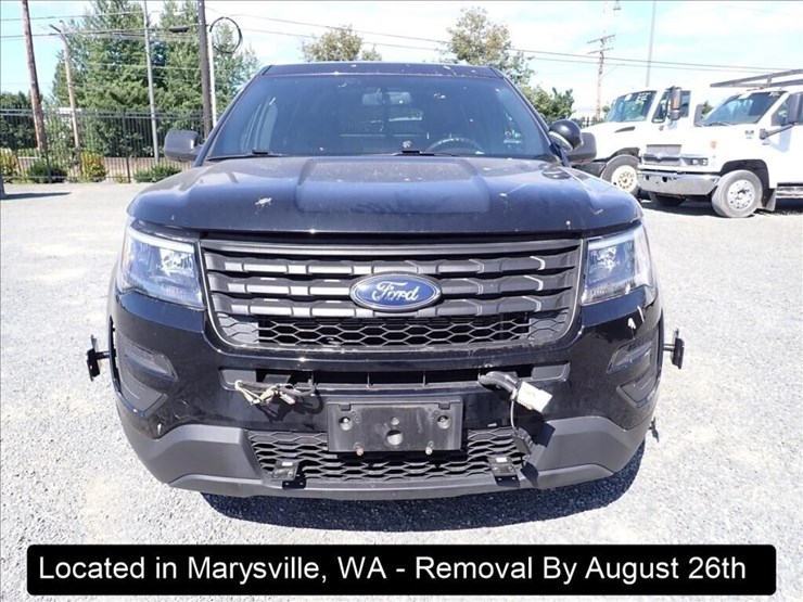 2018-ford-explorer-image-21