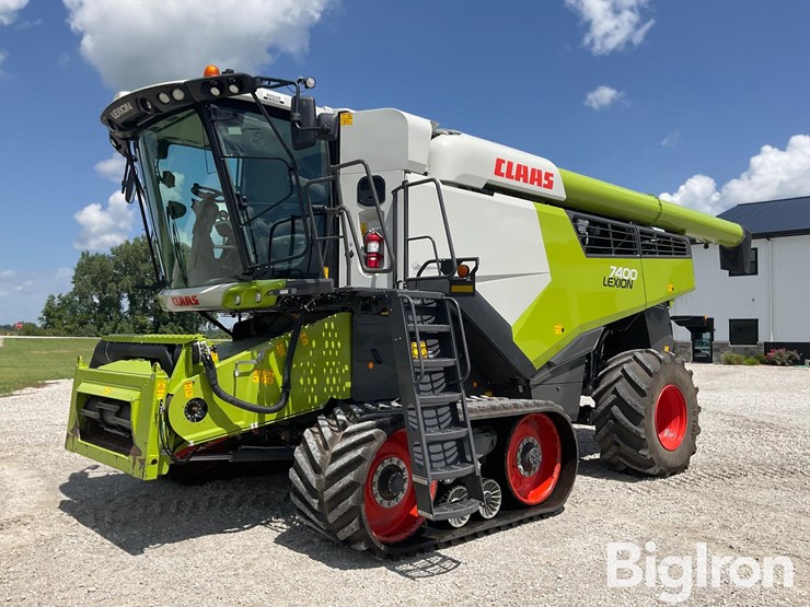 2021-claas-lexion-7400-image-1