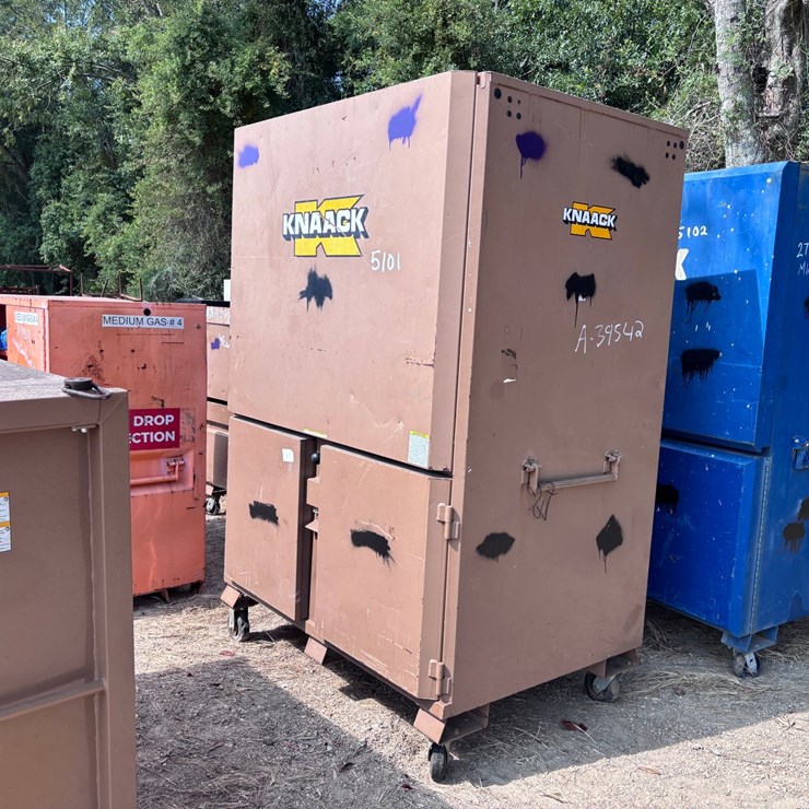 #5101 • KNAACK JOBSITE BOXES WITH MISCELLANEOUS ITEMS