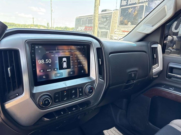 2015-gmc-sierra-2500-image-17