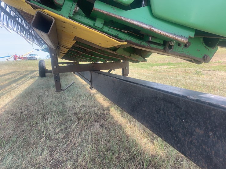 2004-john-deere-630f-image-30