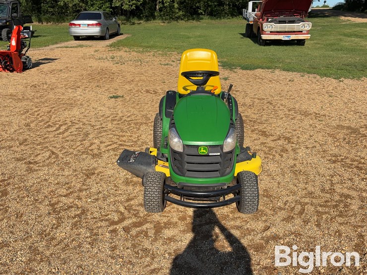 john-deere-d150-image-2