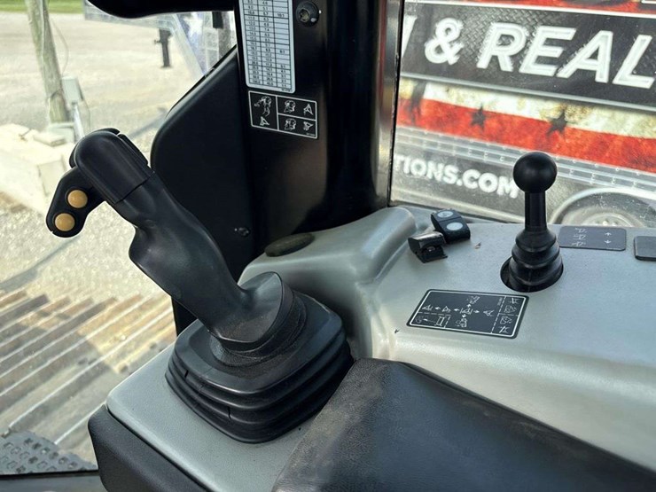 caterpillar-d6n-lgp-image-20