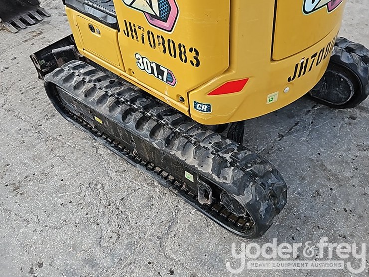 2022-caterpillar-301.7cr-image-23