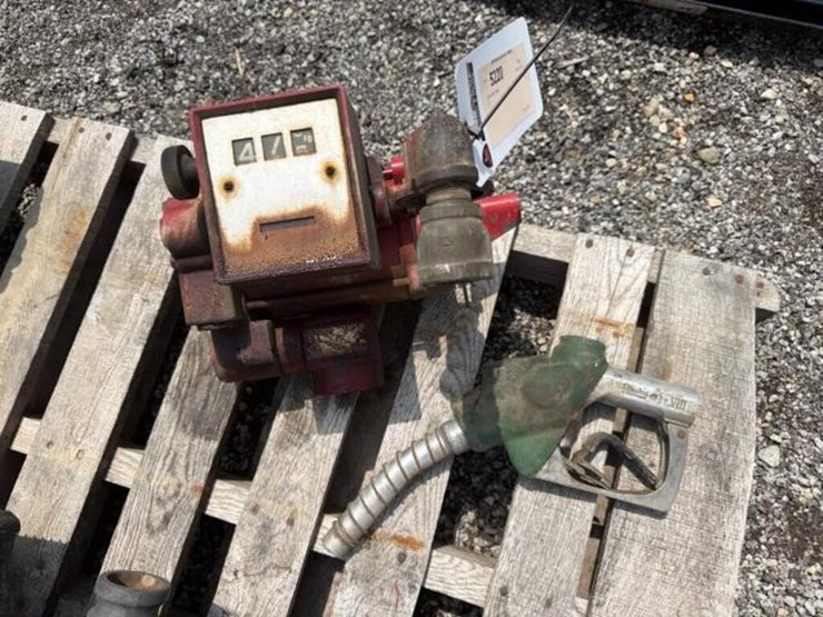 110v-gas-pump-image-1