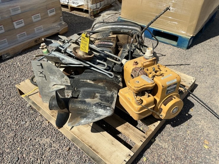 pallet-of-asst-boat-parts-&-engines-image-1