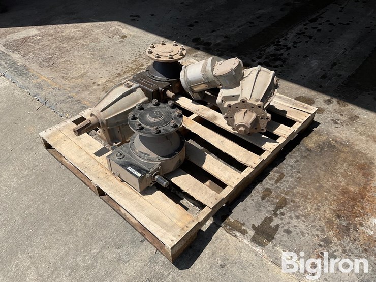 durst-&-zimmatic-pivot-drive-gear-boxes-image-1