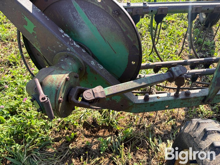 john-deere-640-image-16