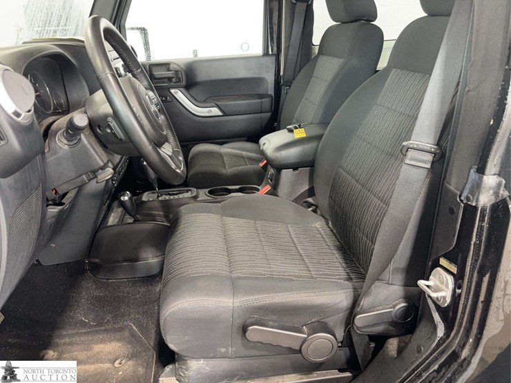 2011-jeep-wrangler-image-9