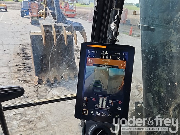 2019-caterpillar-336-image-35