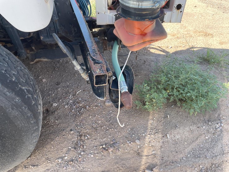 2005-vactor-2100-image-47