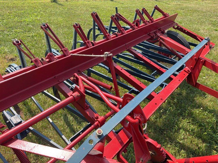 international-harvester-no.-9-field-cultivator-image-9