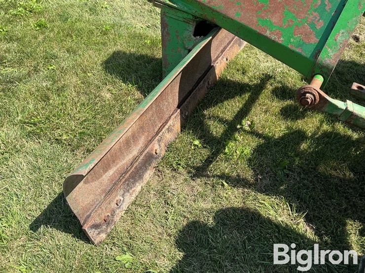1981-john-deere-2440-image-19