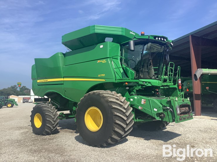 2020-john-deere-s770-image-3