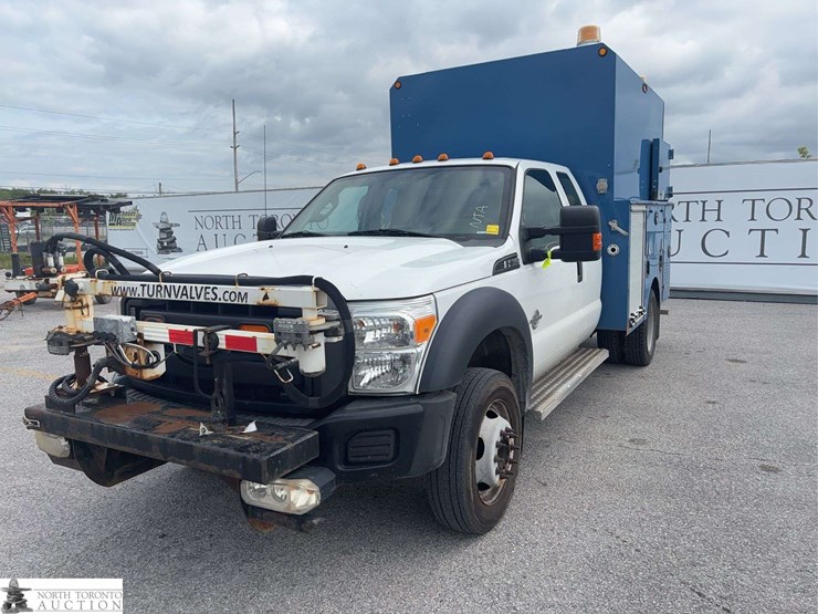 2015-ford-f550-image-1