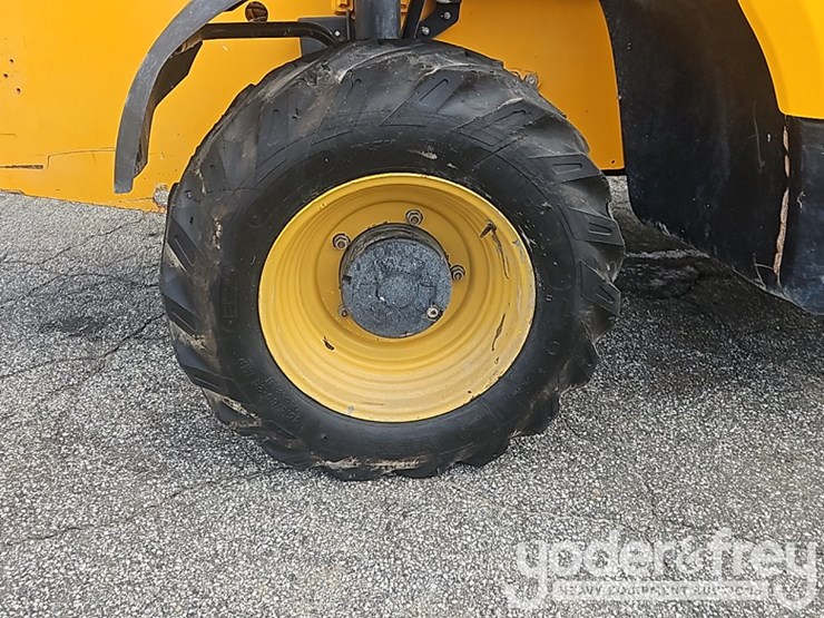 2015-jcb-507-42-image-11