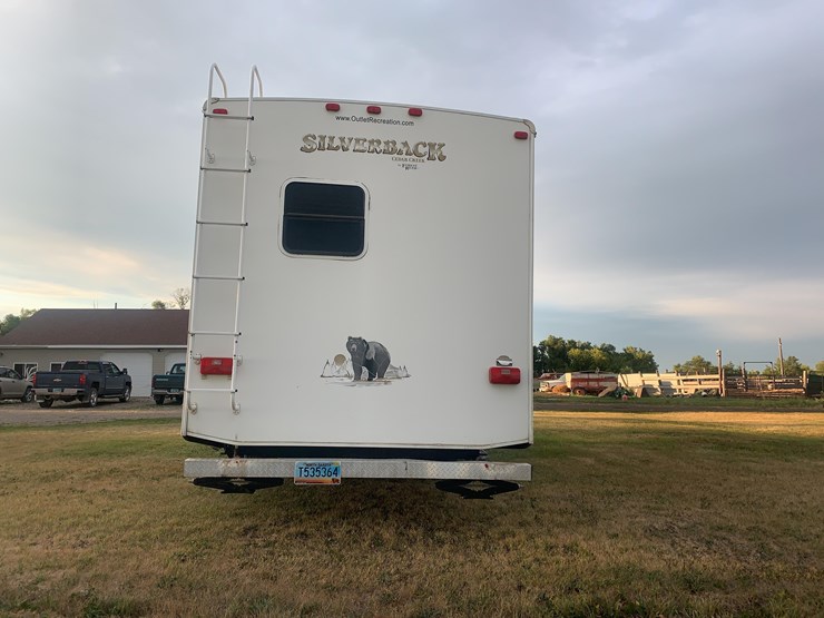 2007-cedar-creek-travel-trailer-image-7