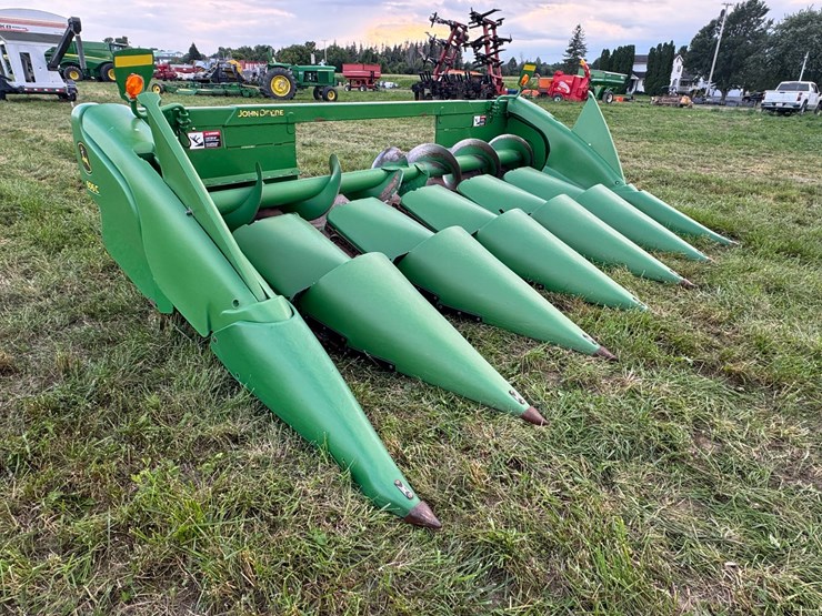 john-deere-606c-image-8