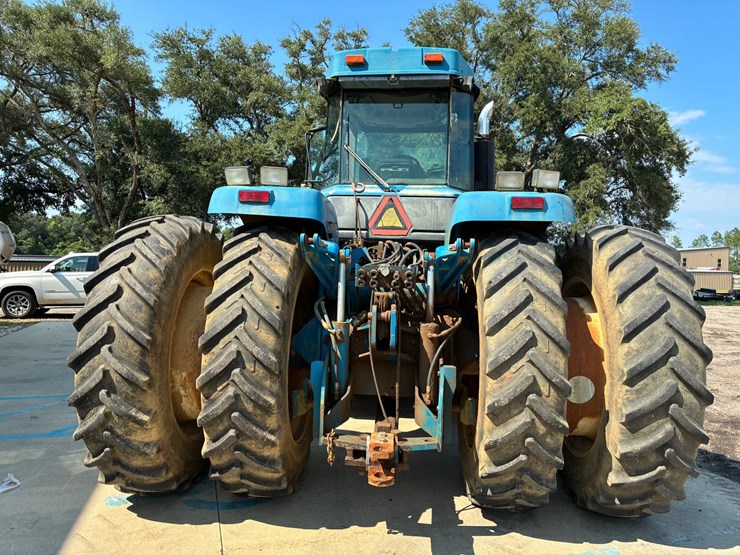 new-holland-9682-image-3