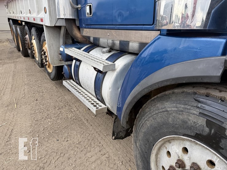 2001-western-star-4900-image-4