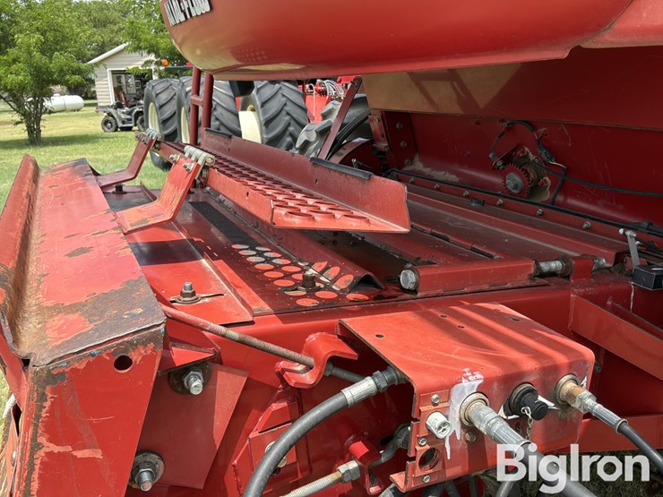 2006-case-ih-2388-image-18