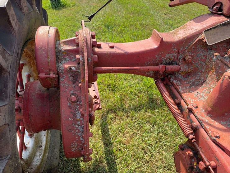 farmall-f-30-image-29