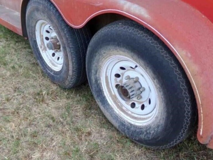 20'-enclosed-trailer,-2-5/16-ball-image-7