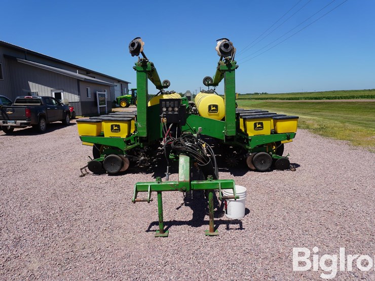 john-deere-1770-image-2
