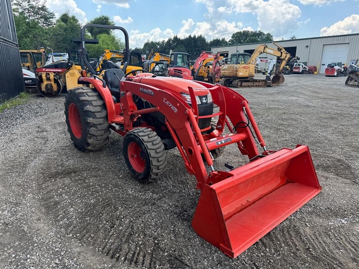 2019-kubota-l4701-image-8