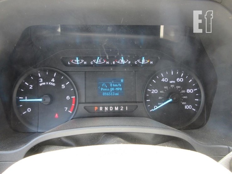 2019-ford-f350-xl-image-10
