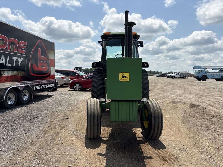 john-deere-4430-image-7