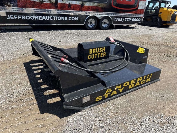agt-ssrc72-skidsteer-brushcutter-image-1