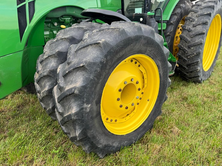 john-deere-8345r-image-23