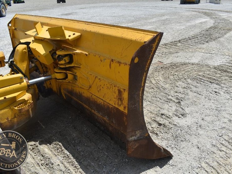 2022-komatsu-d51pxi-24-image-79