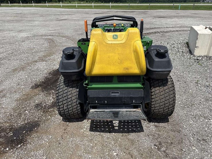john-deere-m-image-4