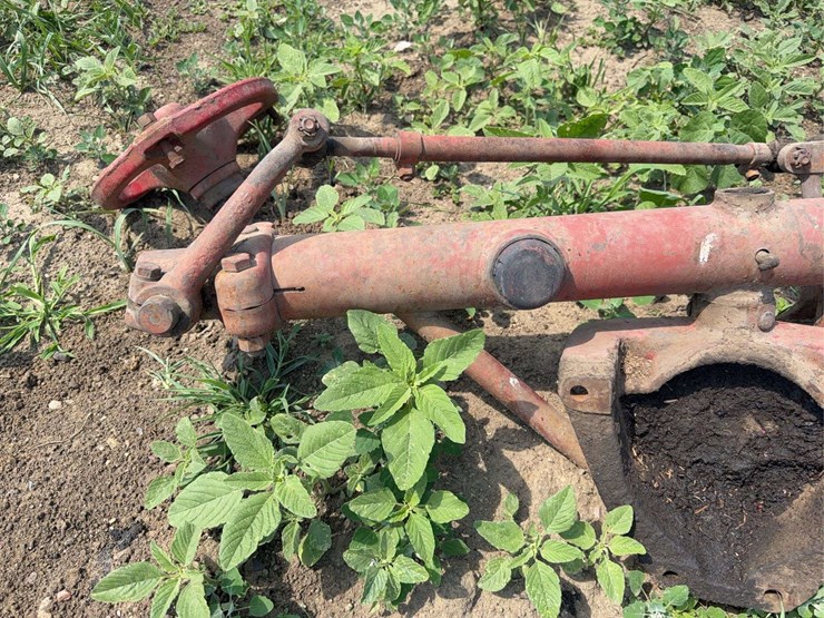 farmall-c-and-200-wide-front-end-image-8