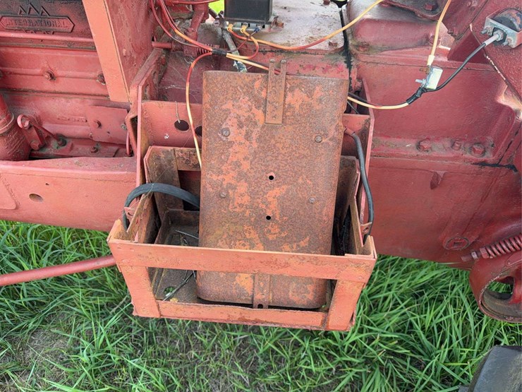 mccormick-deering-w-40-image-50