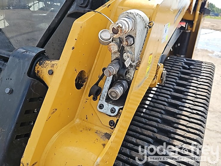 2025-caterpillar-275-image-17