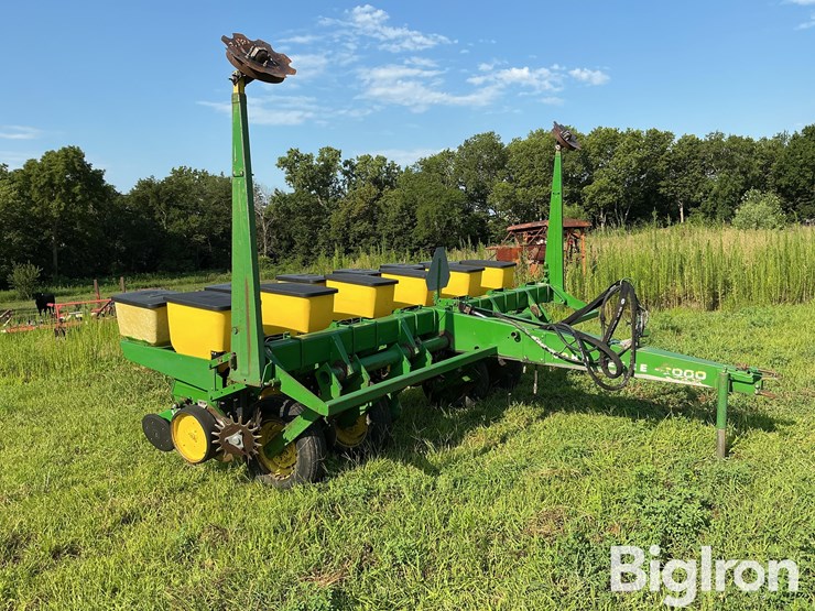 john-deere-7000-image-3