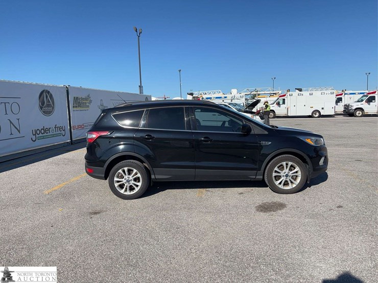2018-ford-escape-image-4