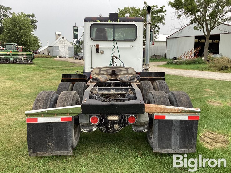 1997-peterbilt-379-image-6
