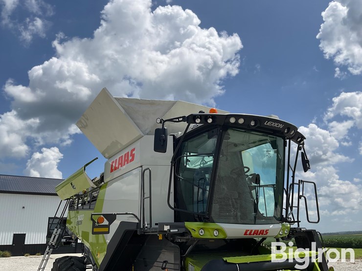 2021-claas-lexion-7400-image-9