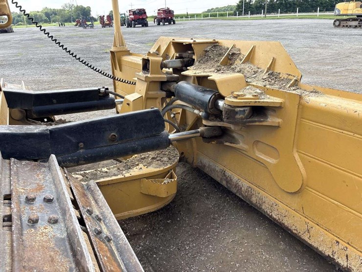 caterpillar-d6n-lgp-image-11
