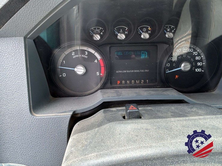 2015-ford-f550-image-49