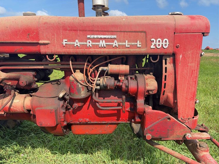 farmall-200-image-22